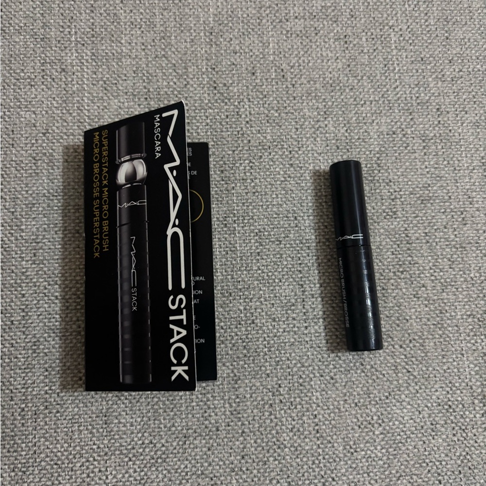 5 items x $25 mini MAC máscara Stack nwt - Picture 5 of 6